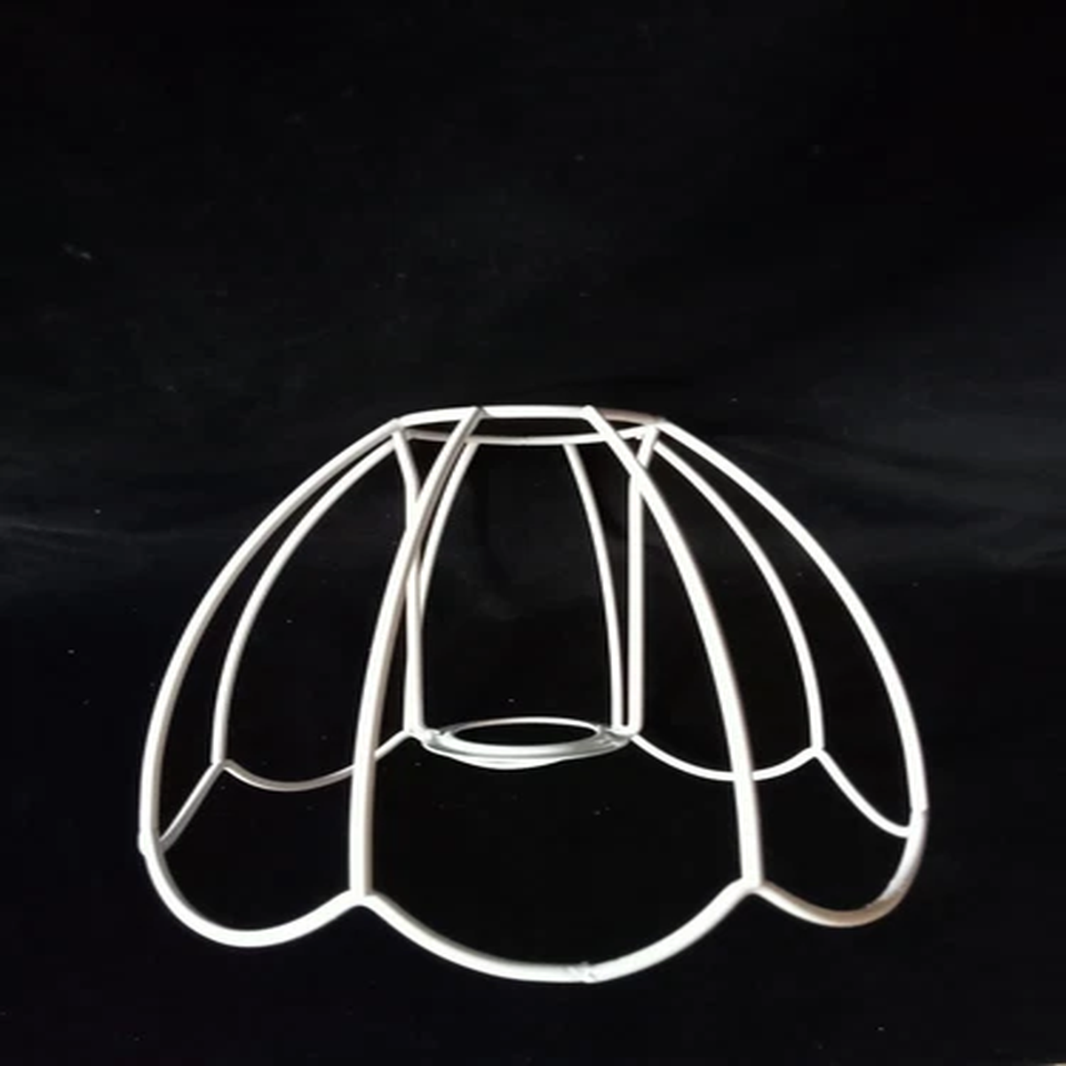 *** NEW *** 8" SCALLOPED BASE LAMPSHADE FRAME FOR TABLE LAMPS ONLY